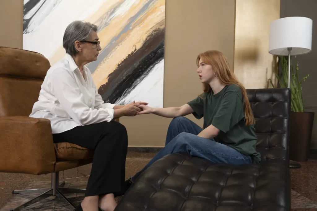 Afshar Counselling & Psychotherapy providing a supportive hypnotherapy session in Melbourne and online worldwide
